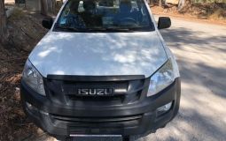 isuzu D Max